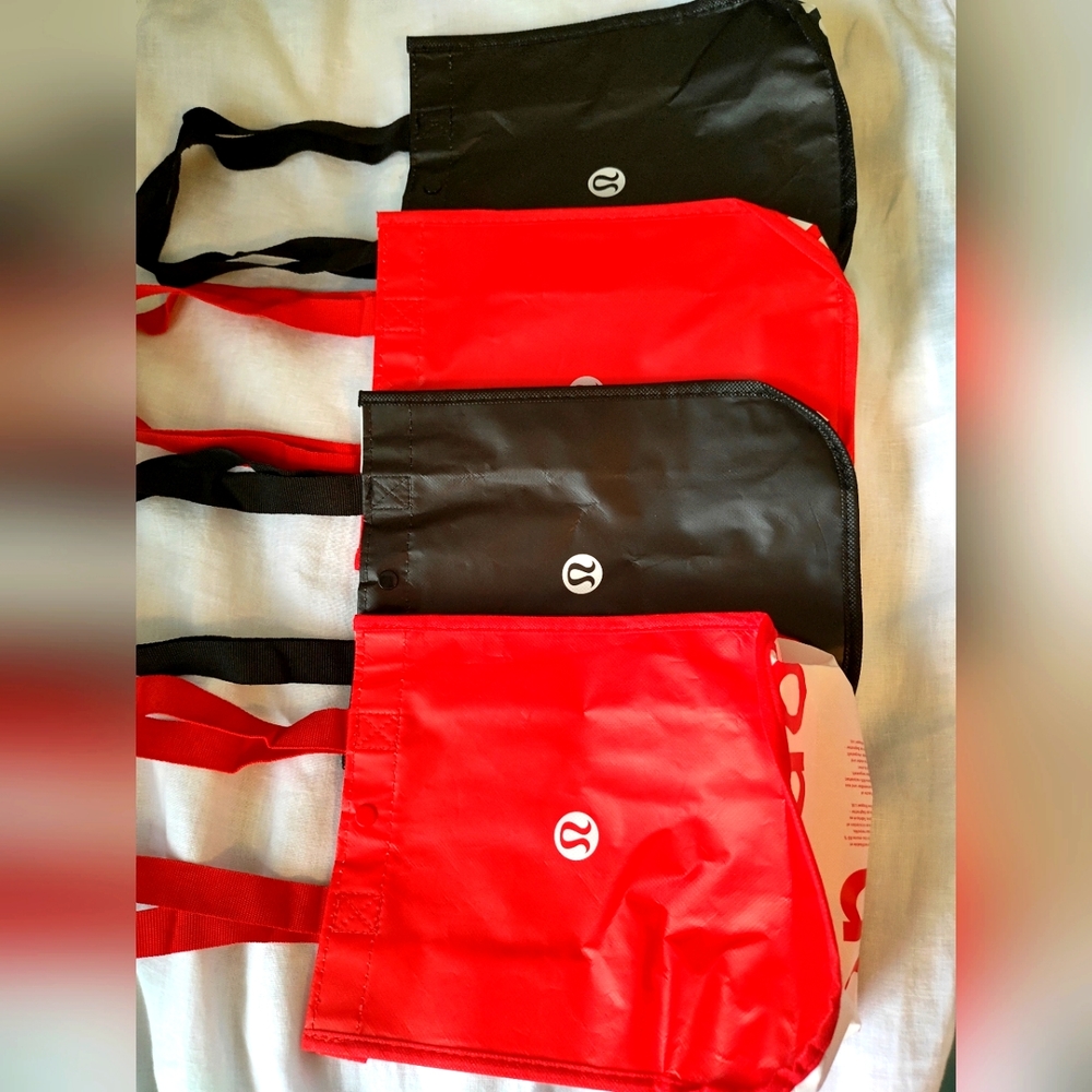 Lululemon tote bags (4) - Black and Red